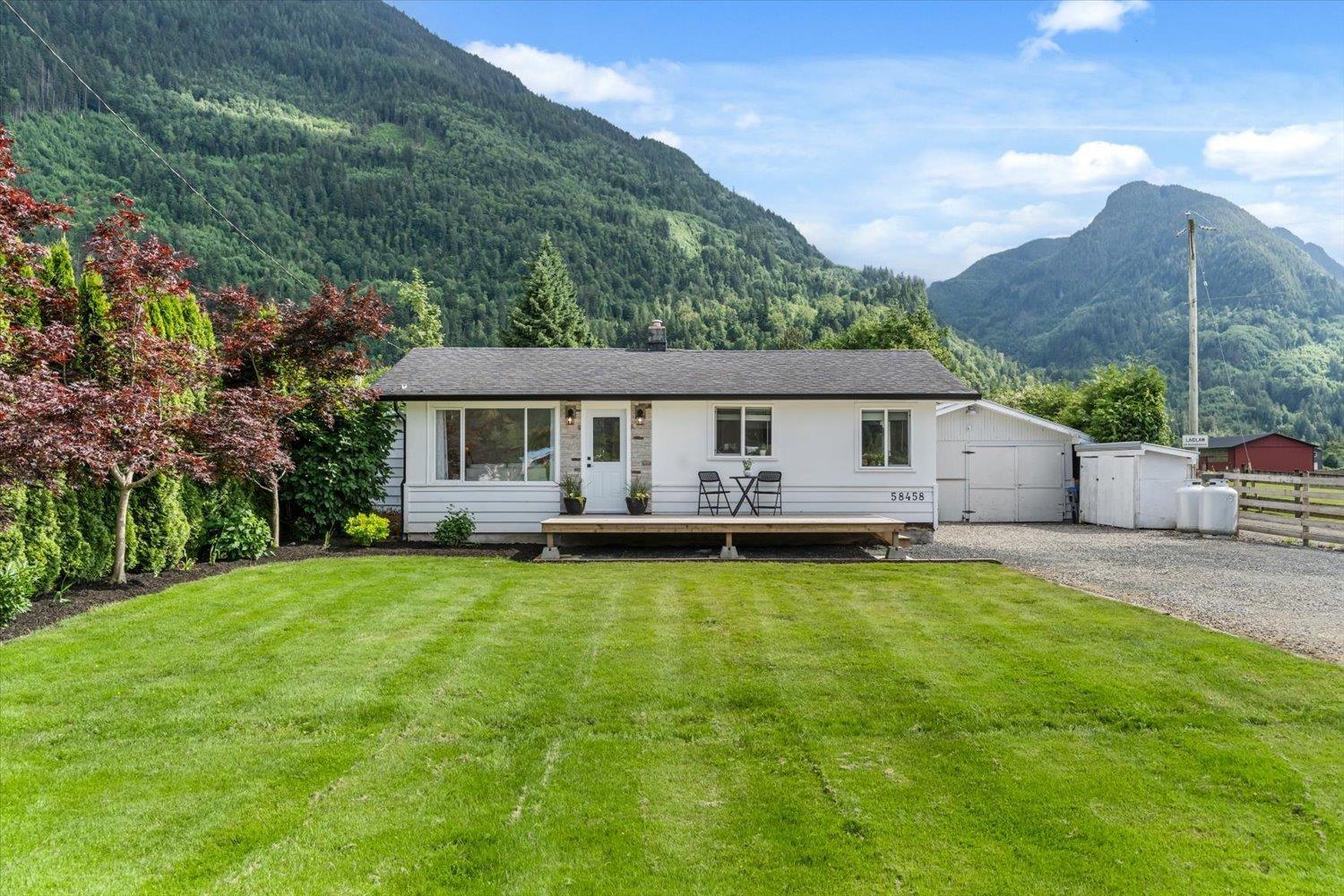 58458 MCKAY ROAD, Laidlaw, Laidlaw — photo 1