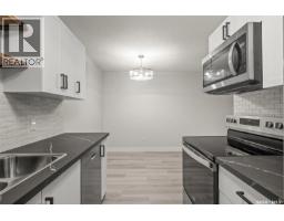 513 1580 Olive Diefenbaker Drive, Prince Albert, SK S6V7M6 Photo 10