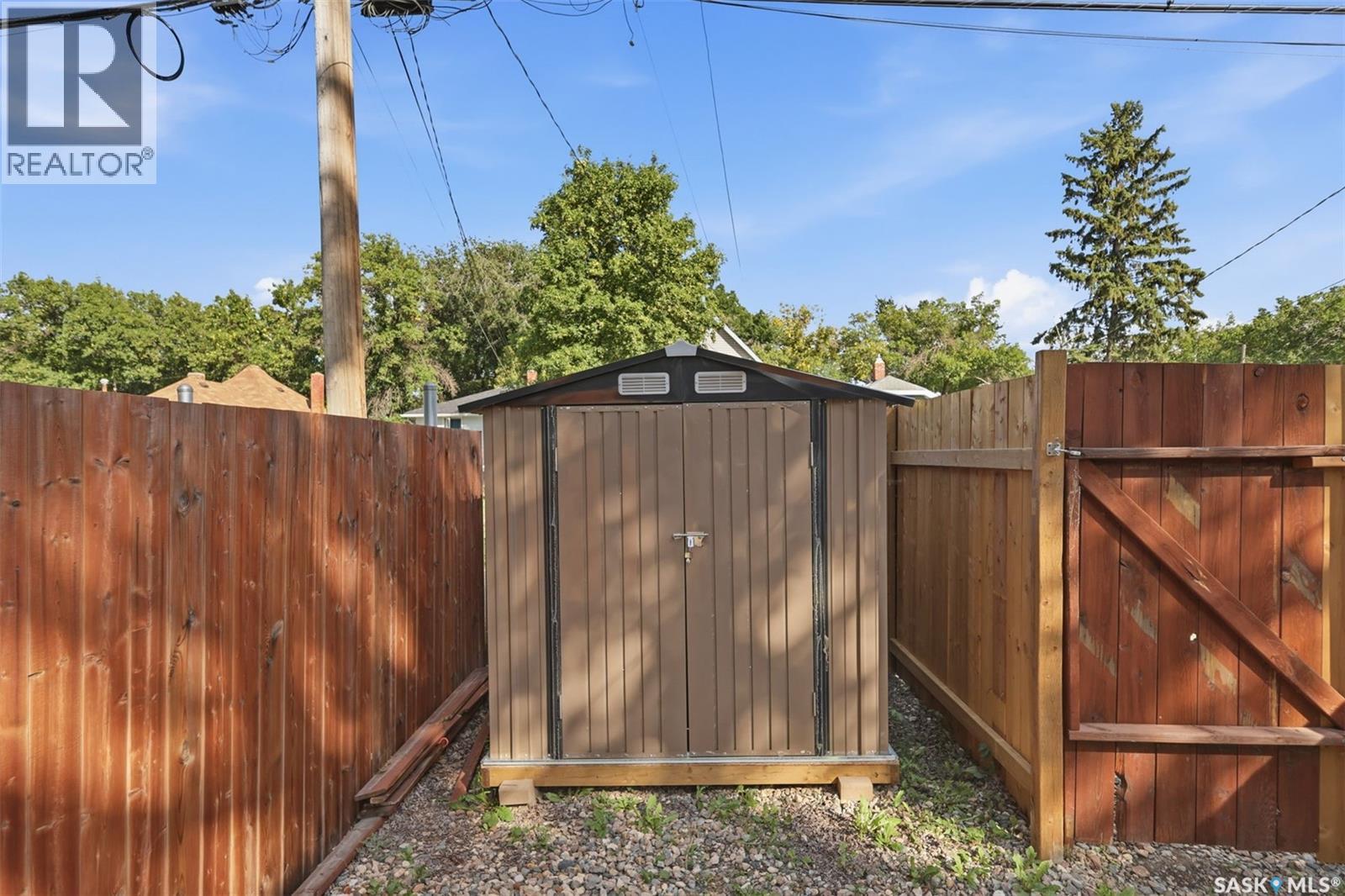 1304 C AVENUE N, Saskatoon — photo 36