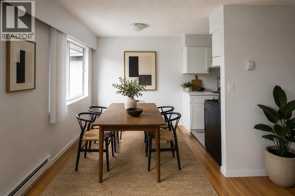 2065 TRIUMPH STREET, Vancouver - Image 1
