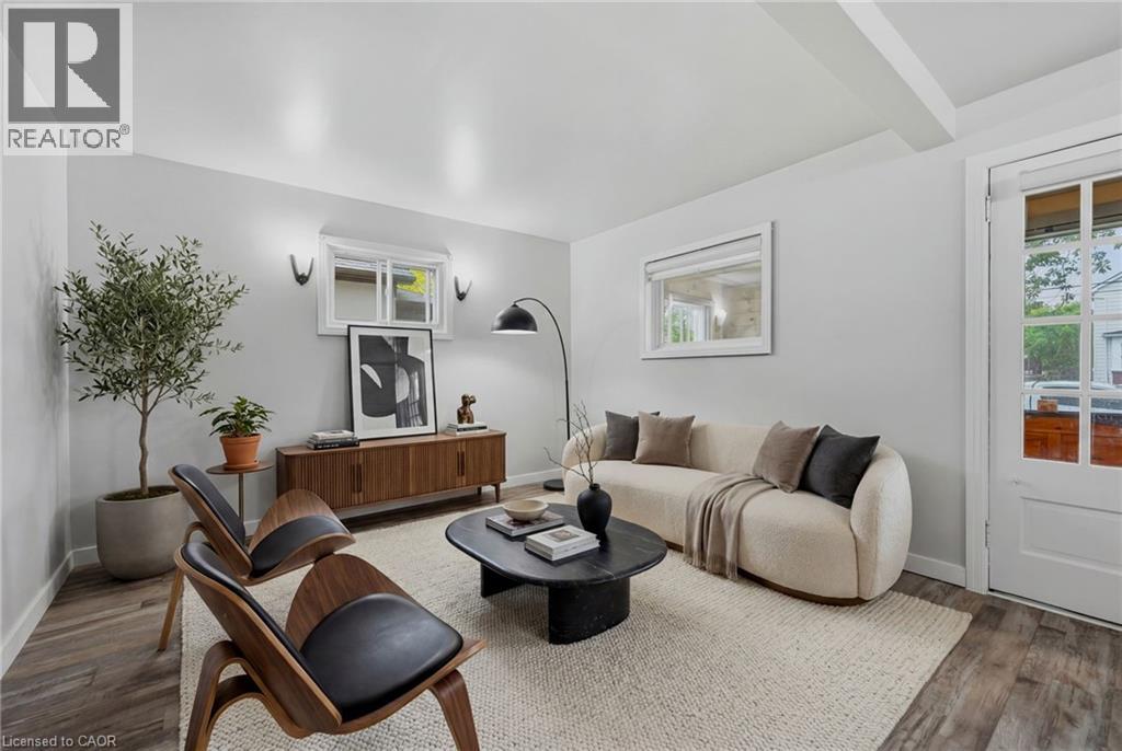 458 DAVIS Street - 21