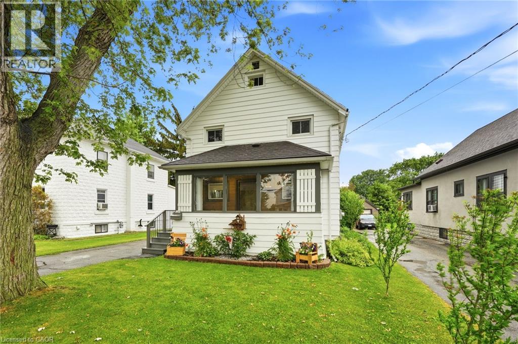 458 DAVIS Street - 2