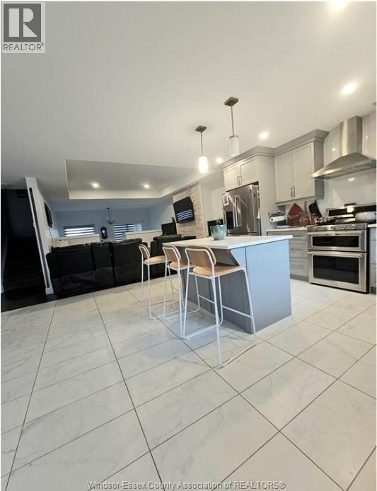 724 FALERIA STREET, Lakeshore — photo 5