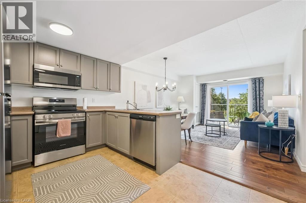 19 WATERFORD Drive Unit# 214, Guelph — photo 9