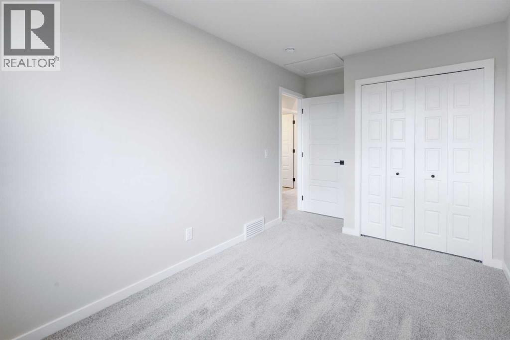 2002 Cobblebrook Crescent SW - 22