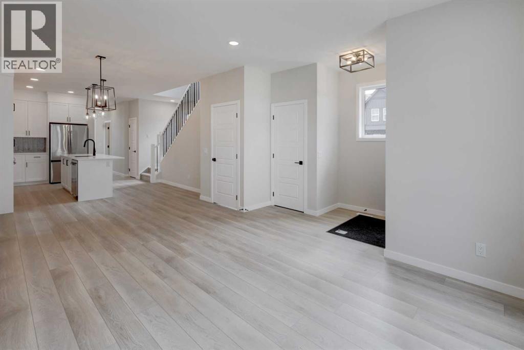2002 Cobblebrook Crescent SW - 4