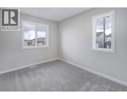 2002 Cobblebrook Crescent SW - photo 19