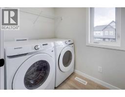 2002 Cobblebrook Crescent SW - photo 24