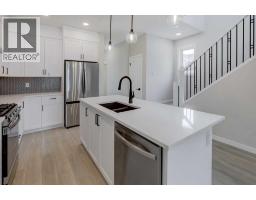 2002 Cobblebrook Crescent SW - photo 9