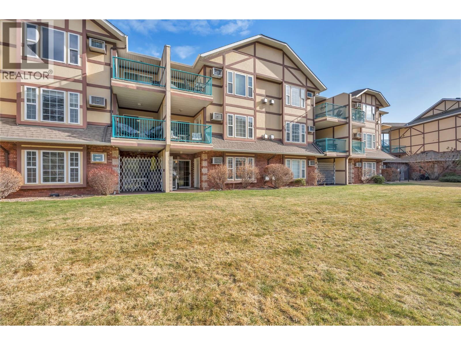 #15 750 Railway Lane - Image 3