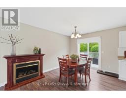 Living room - 15448 Telephone Road, Brighton, ON K0K1H0 Photo 8