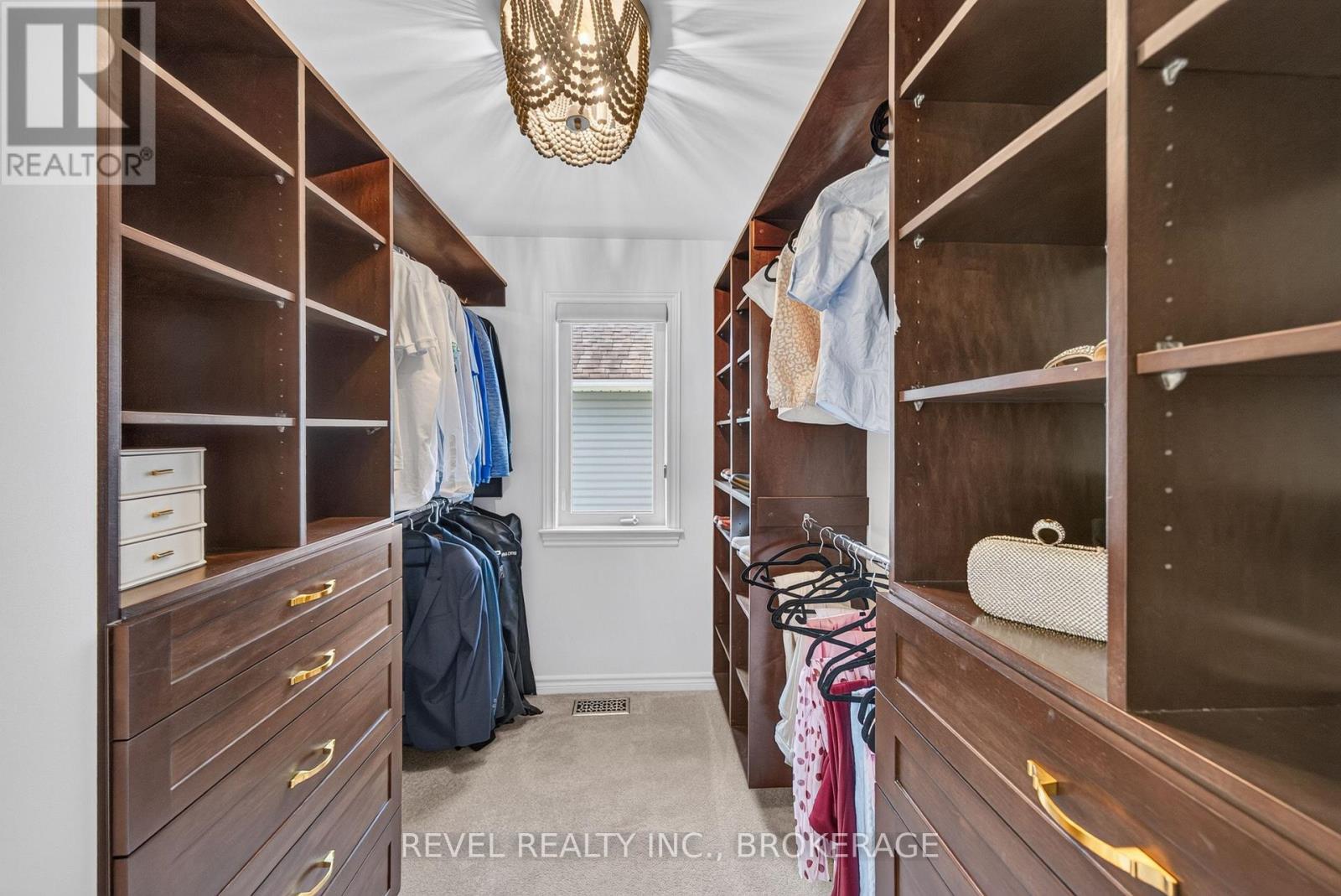 695 FIELDSTONE DRIVE - Image 25
