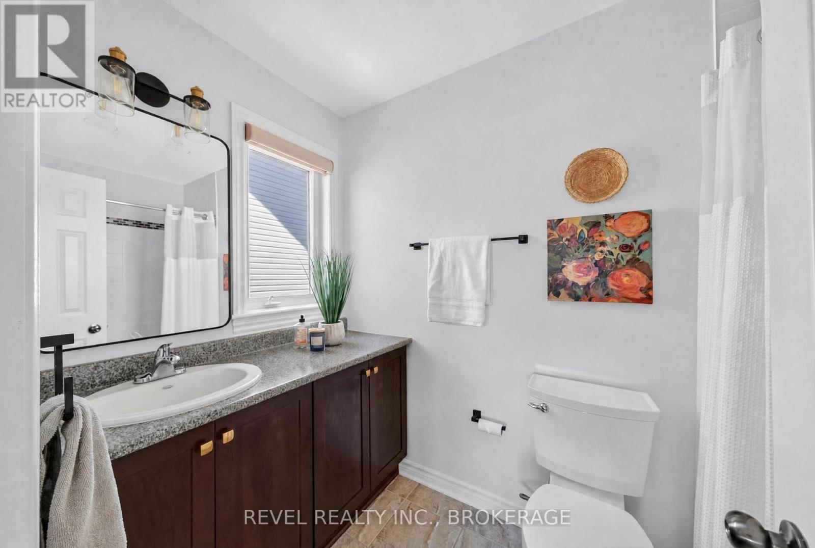 695 FIELDSTONE DRIVE - Image 27