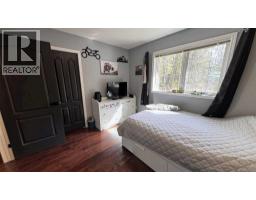 Family room - 24, 32375 Range Road 62, Rural Mountain View County, AB T0M1X0 Photo 12