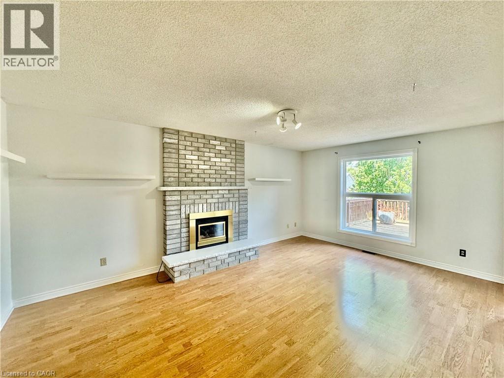 399 WINSTON Boulevard Unit# Upper, Cambridge — photo 9