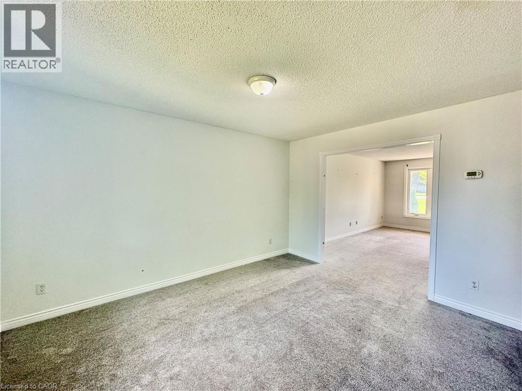 399 WINSTON Boulevard Unit# Upper, Cambridge — photo 5
