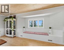 4pc Bathroom - 40032 Range Road 220, Rural Lacombe County, AB T0B3C0 Photo 7