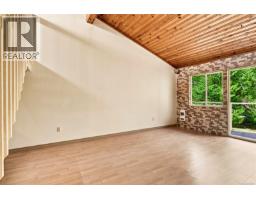 202 3295 Island Hwy W, Qualicum Beach, BC V9K2C6 Photo 12