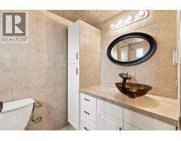 202 3295 Island Hwy W, Qualicum Beach, BC V9K2C6 Photo 23