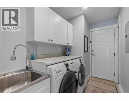 536 Cook St, Ladysmith, BC V9G1A1 Photo 34