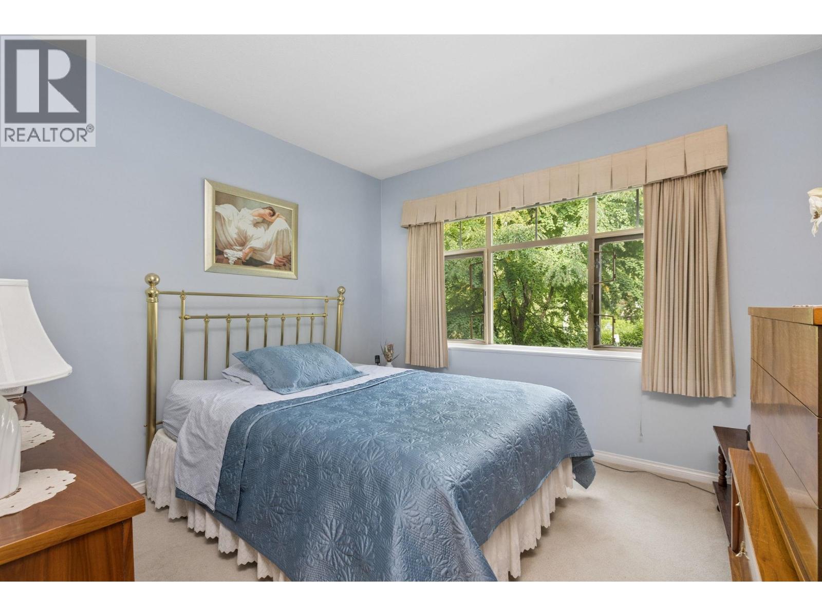 304 2059 CHESTERFIELD AVENUE, North Vancouver — photo 8