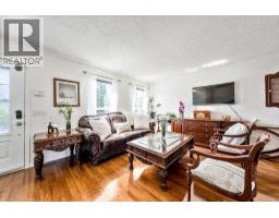 4pc Bathroom - 455 Prestwick Circle Se, Calgary, AB T2Z4P6 Photo 8