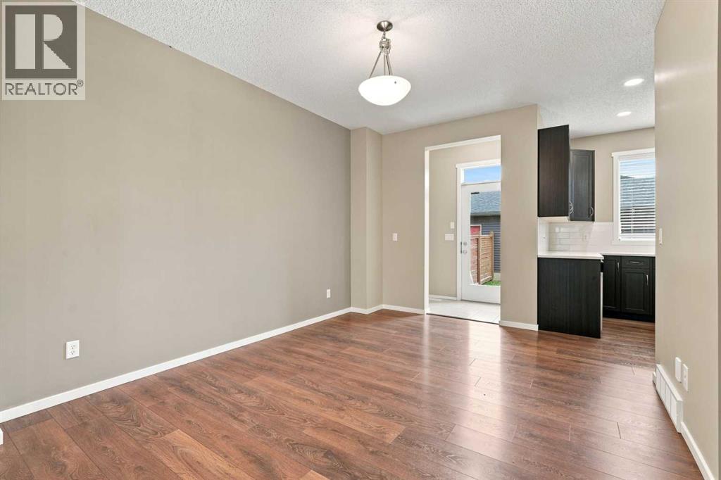 146 Livingston Avenue NE, Calgary — photo 9