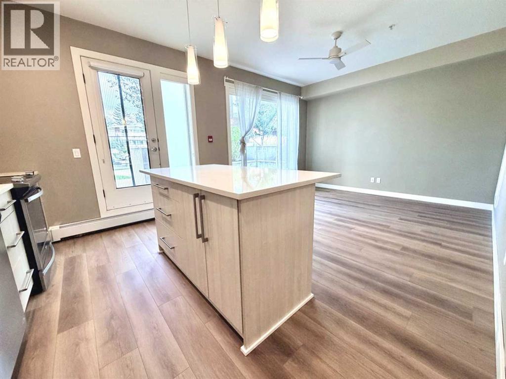 #310 93 34 Avenue SW - 12