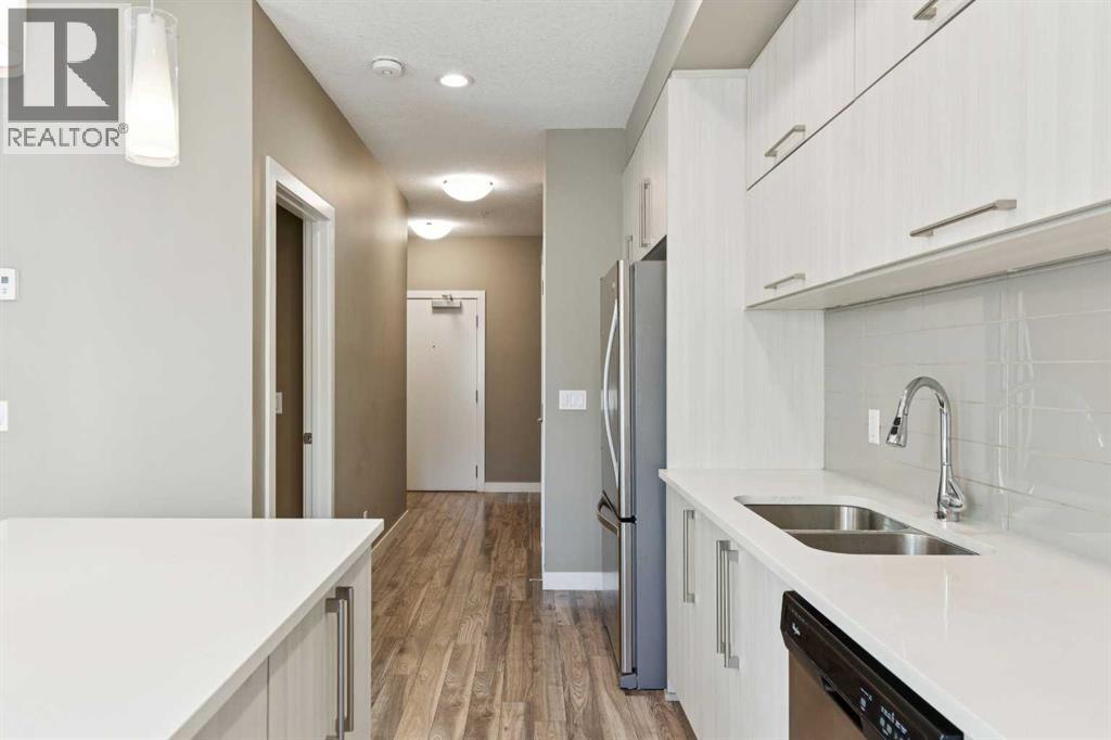 #310 93 34 Avenue SW - 16