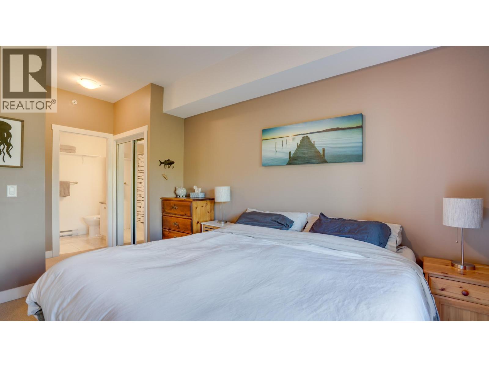 #28 3211 Centennial Drive - 10