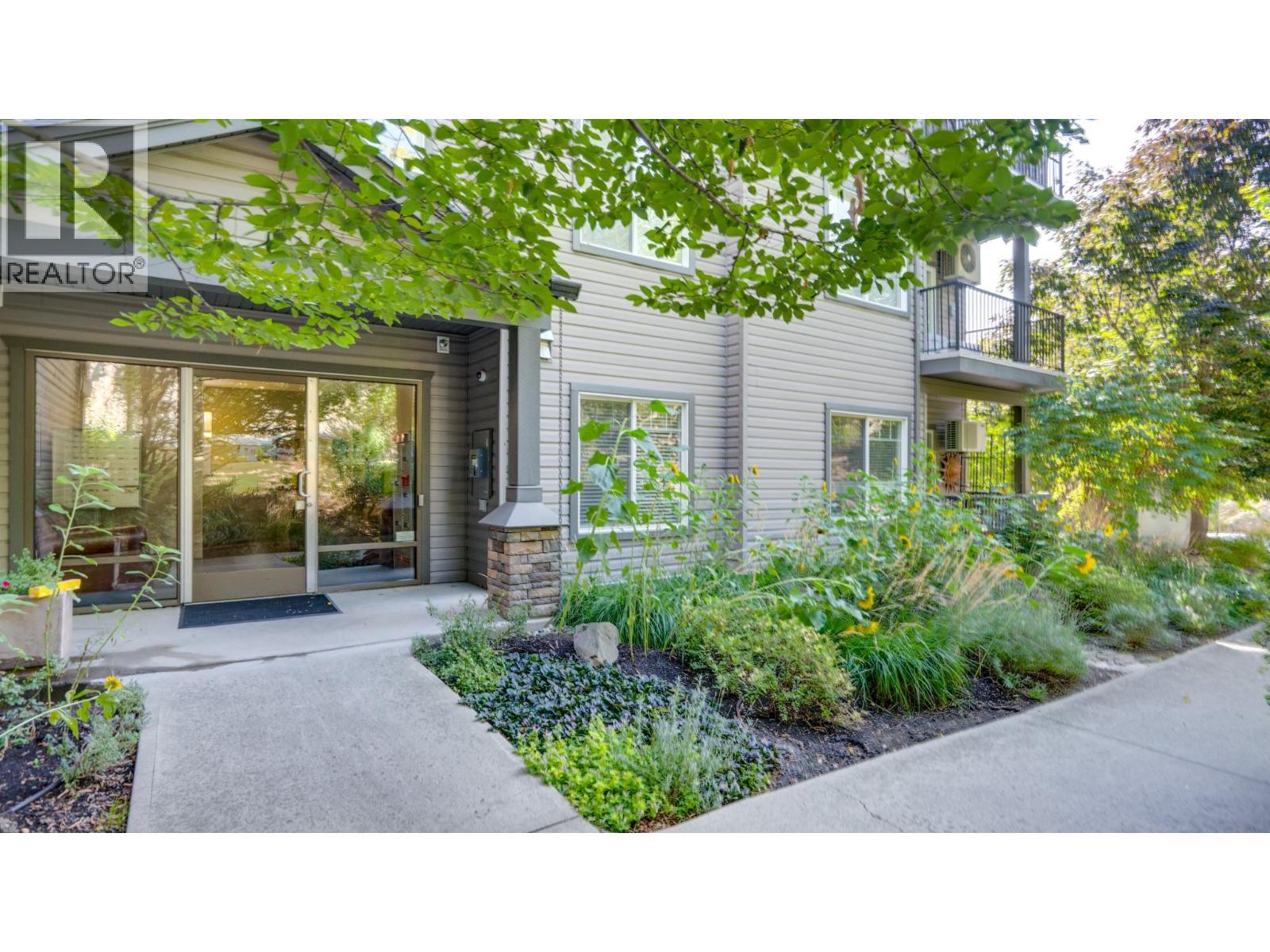 #28 3211 Centennial Drive - 32