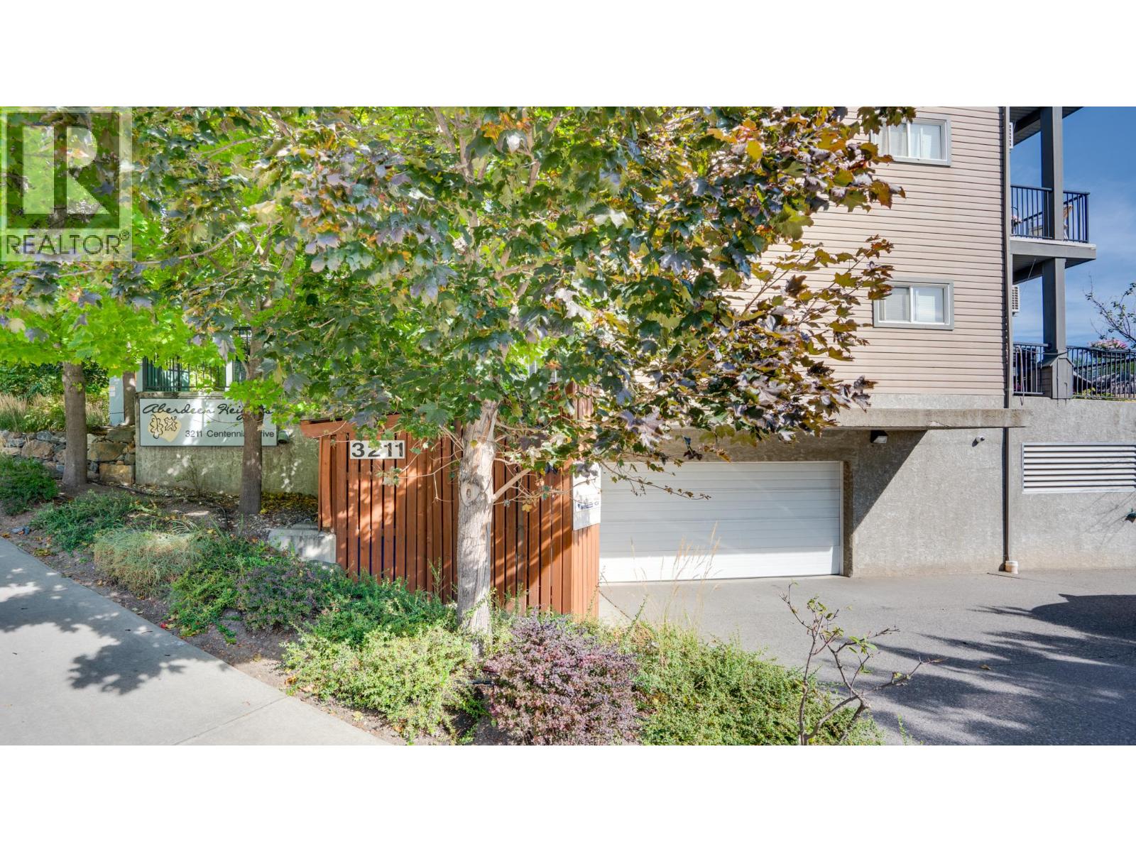 #28 3211 Centennial Drive - 30