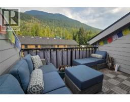 1005 Keystone Crescent, Revelstoke, BC V0E2S3 Photo 27