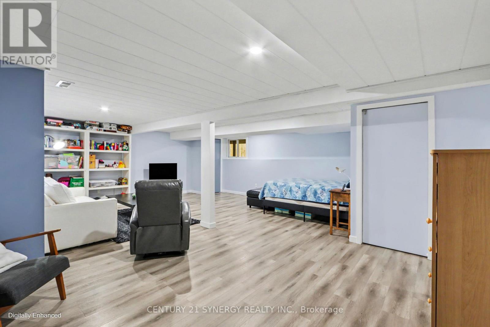 16 LENTINI WAY - Image 26