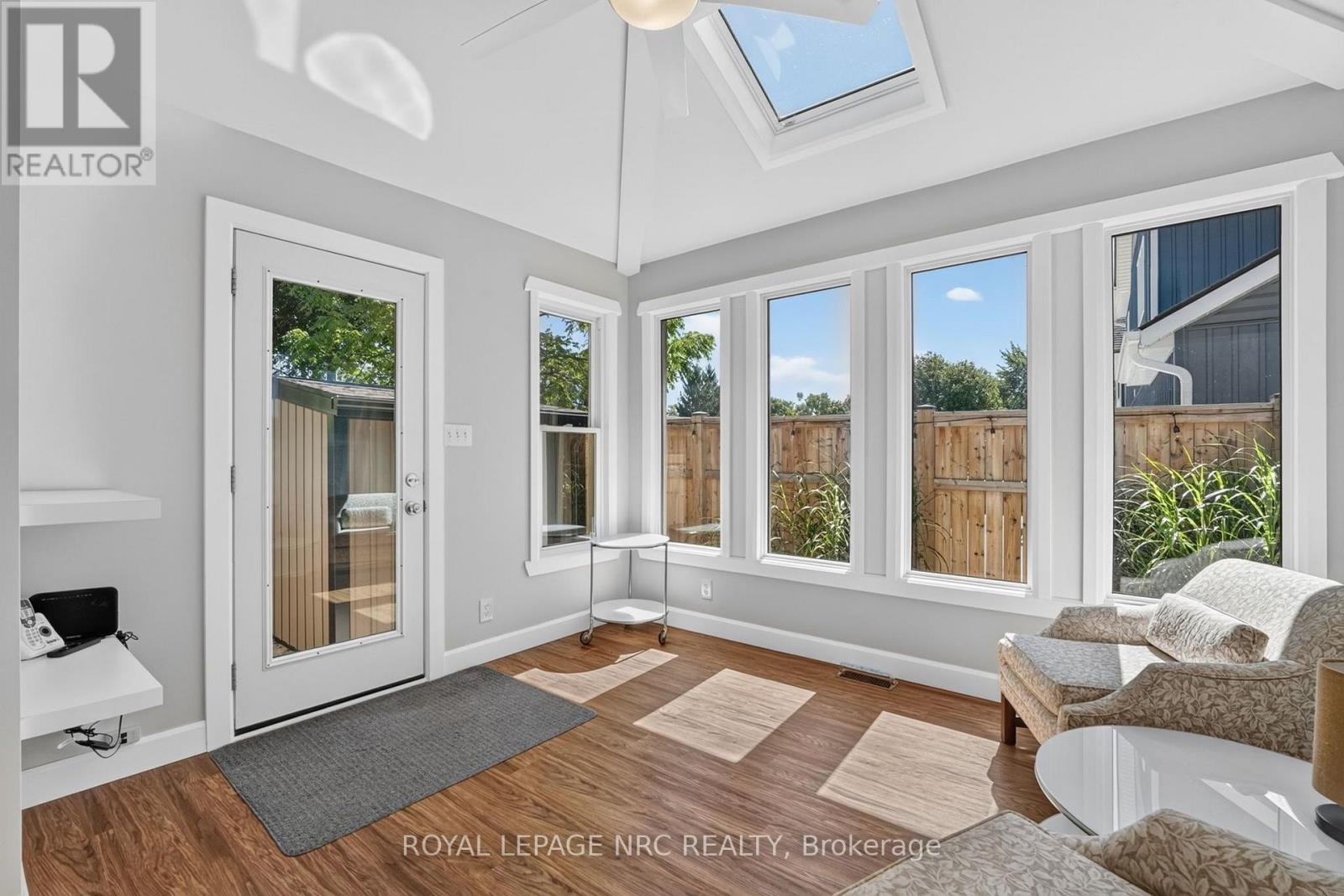 220 ROSEWOOD AVENUE - 23