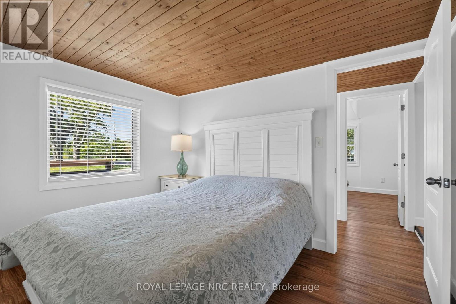 220 ROSEWOOD AVENUE - 9