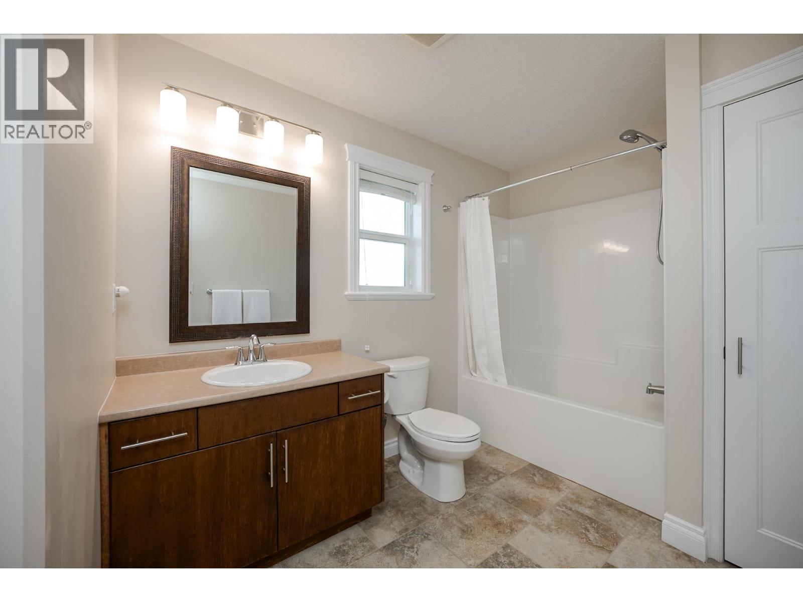 5882 VIRK PLACE - 21