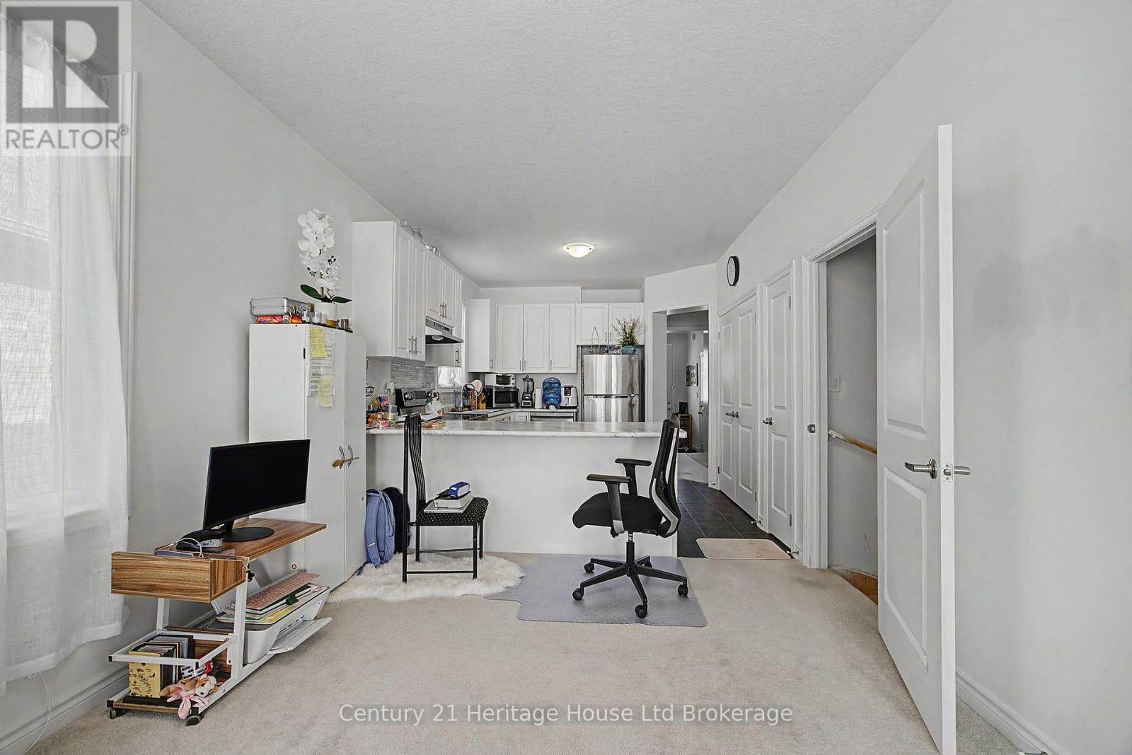 17 HARWOOD STREET, Tillsonburg — photo 4