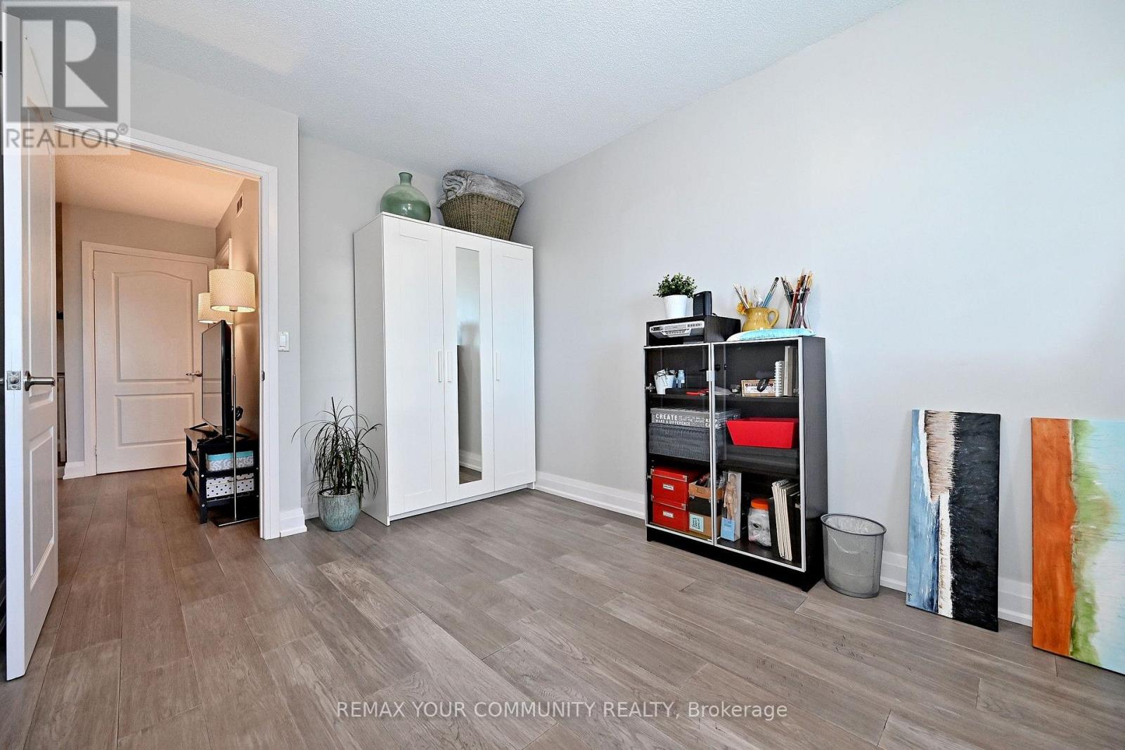 #805 1400 THE ESPLANADE ROAD - Image 35