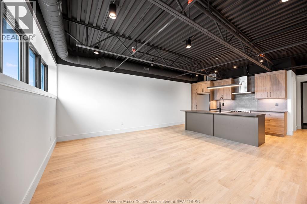 3850 DOUGALL Unit# 207, Windsor — photo 2