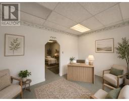C2 - 206 Perry Street, Clearview, ON L0M1S0 Photo 12