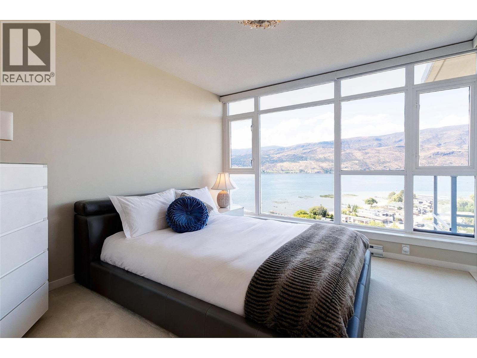 1075 Sunset Drive Unit# 2001, Kelowna