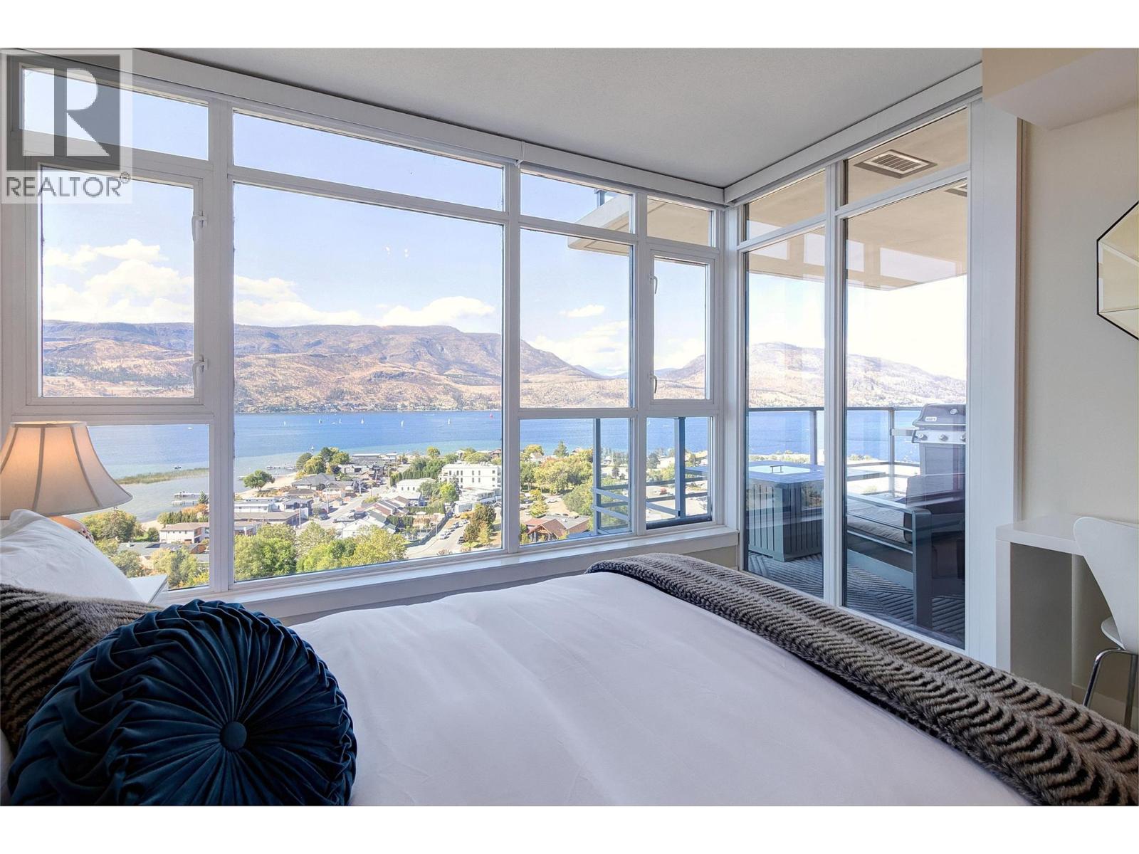 1075 Sunset Drive Unit# 2001, Kelowna