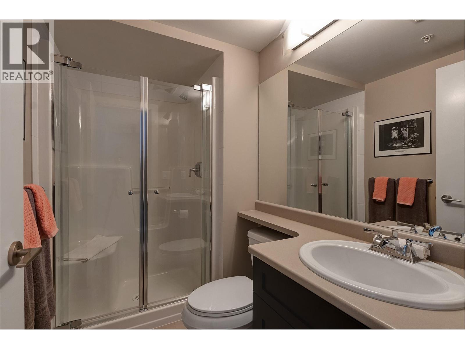1075 Sunset Drive Unit# 2001, Kelowna