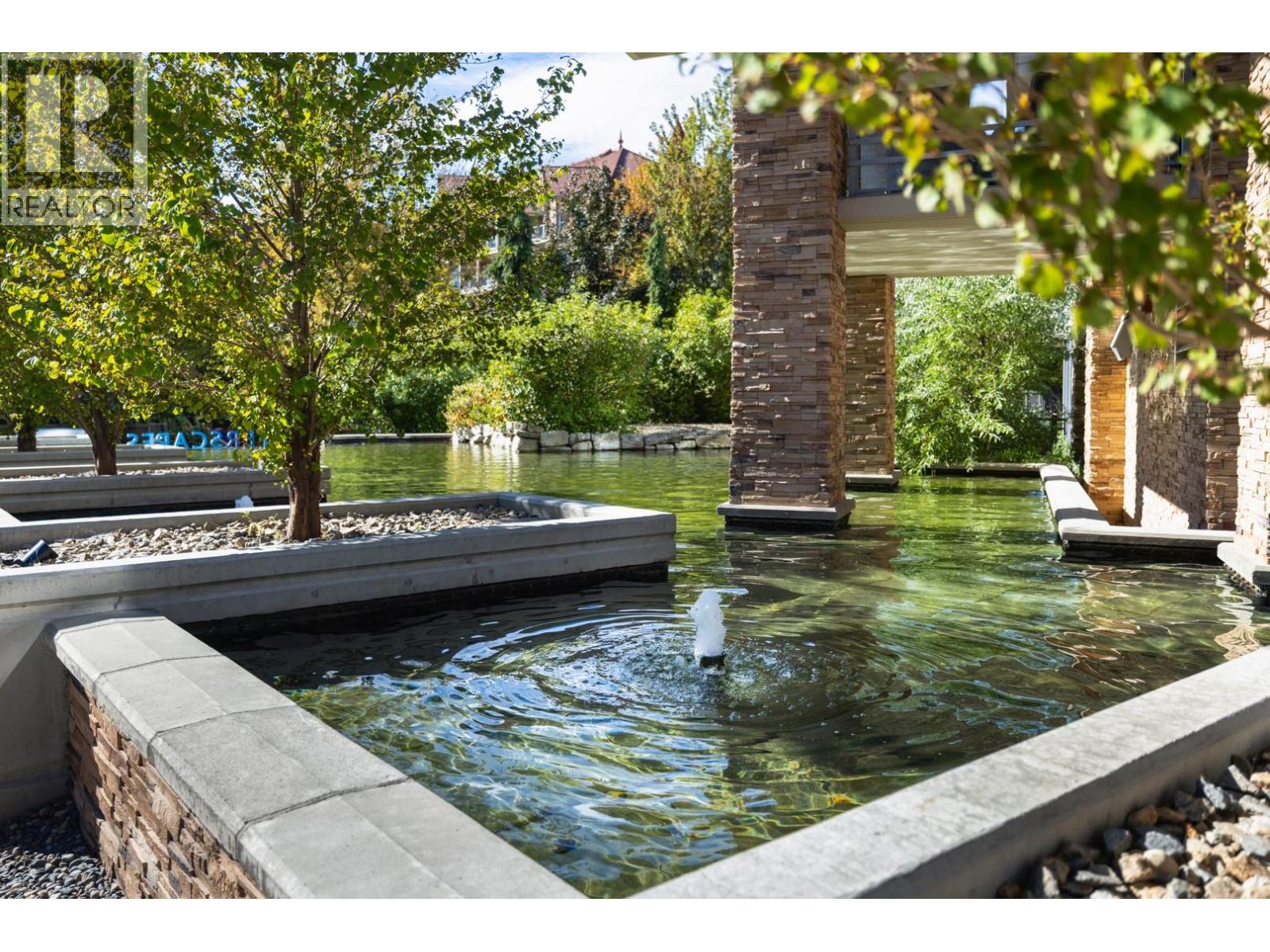 1075 Sunset Drive Unit# 2001, Kelowna
