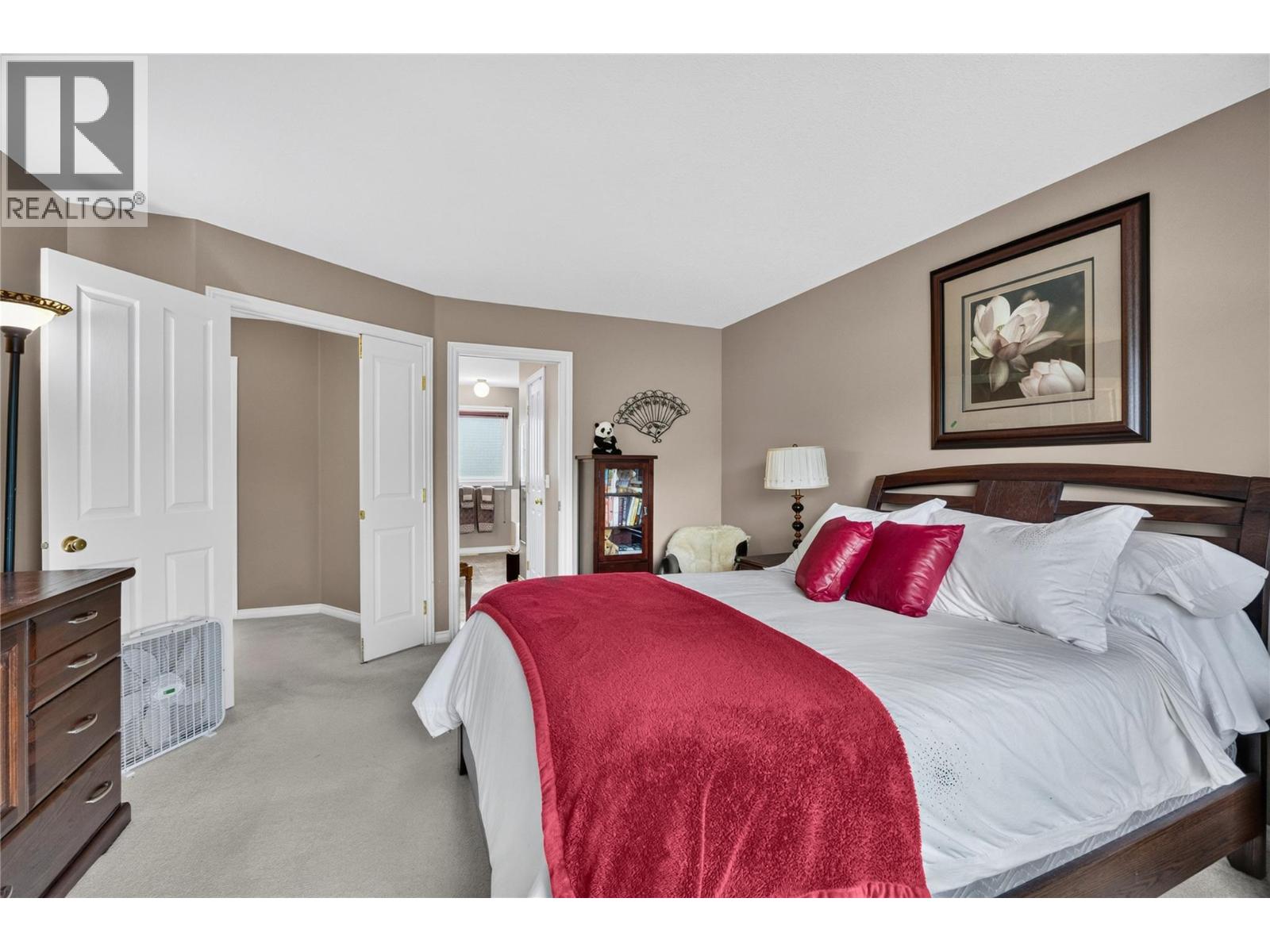 4015 Logie Court, Kelowna