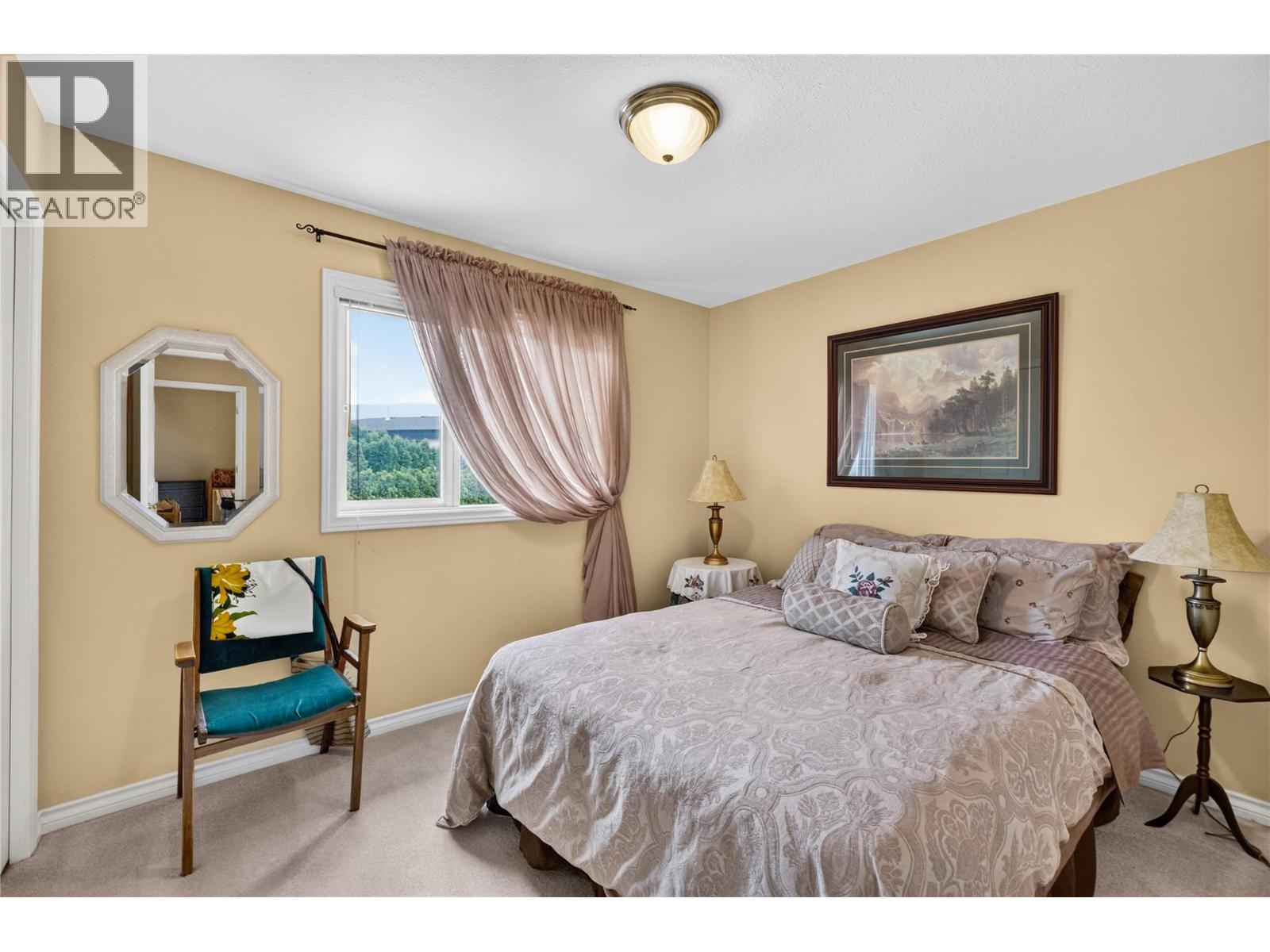 4015 Logie Court, Kelowna