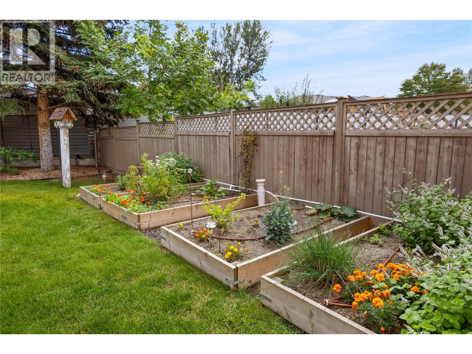 4015 Logie Court, Kelowna