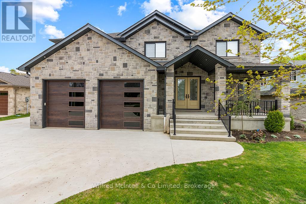 72 VICTORIA STREET S, Saugeen Shores — photo 4
