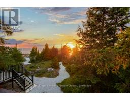Foyer - 64 Larsen Cove Road N, Northern Bruce Peninsula, ON N0H1Z0 Photo 6